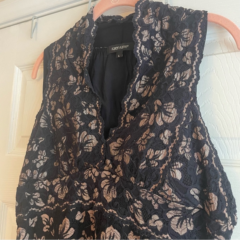 Karen Kane Large Black Tan Floral Lace Sleeveless Top - Picture 6 of 12